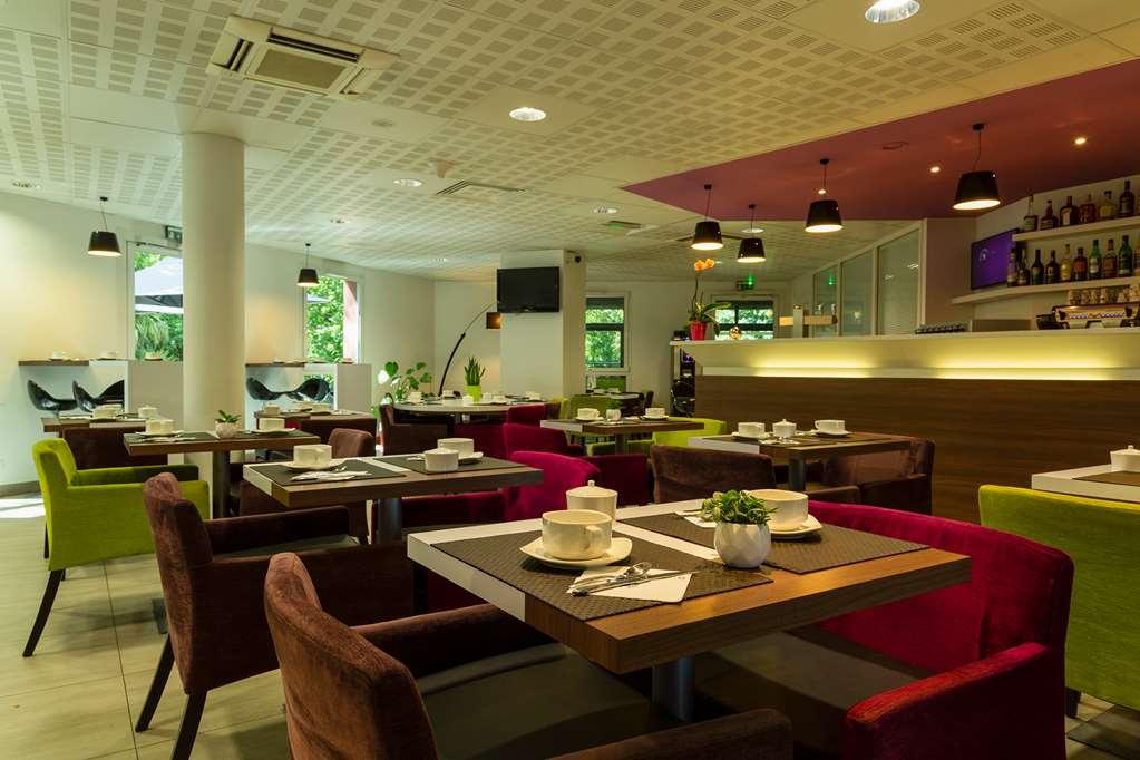 The Originals Boutique Hotel Restaurant Saint James, Montaigu-Vendee Vybavení fotografie