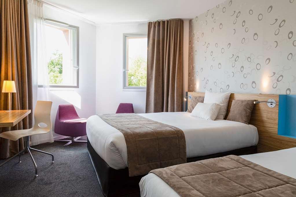 The Originals Boutique Hotel Restaurant Saint James, Montaigu-Vendee Pokoj fotografie