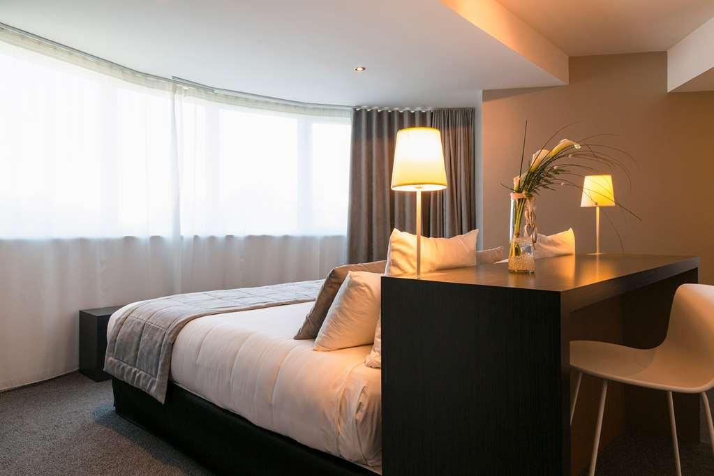 The Originals Boutique Hotel Restaurant Saint James, Montaigu-Vendee Restaurace fotografie