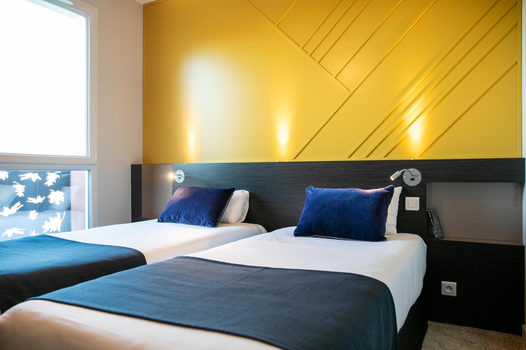 The Originals Boutique Hotel Restaurant Saint James, Montaigu-Vendee Exteriér fotografie
